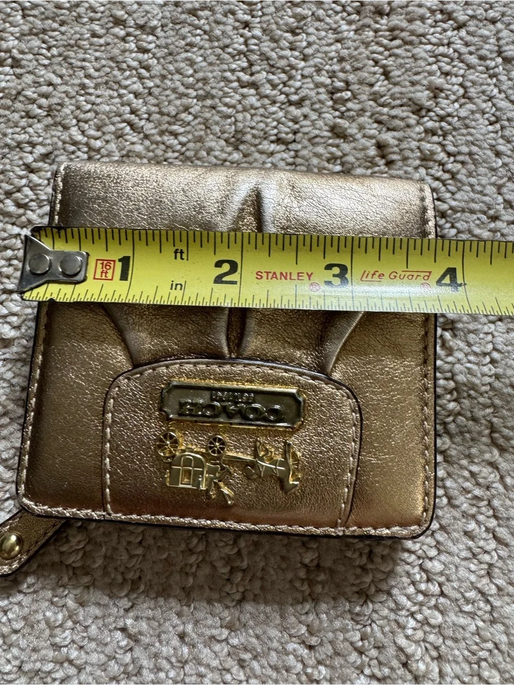 Coach Gold Logo Bifold Wallet w/ Zip Coin Pocket ID Window Solid S Women NWT Y2K